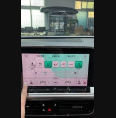 大眾攬巡安裝座椅加熱 前后排 前排也可以操作后排加熱開關(guān)