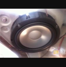 途安四門隔音 哈曼卡頓喇叭安裝