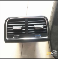 后空調(diào)出風(fēng)口，奧迪A4L原廠加裝