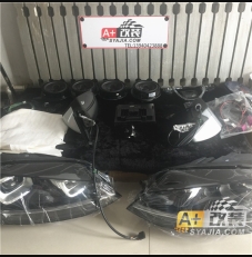 原廠 氙燈，座椅加熱，芬達音響，方向盤，電耳 高7 R-line原廠升級