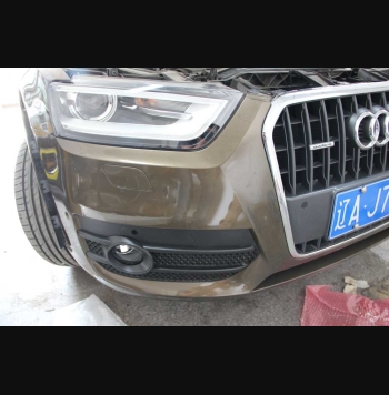 Q3自動泊車系統(tǒng)完美升級。