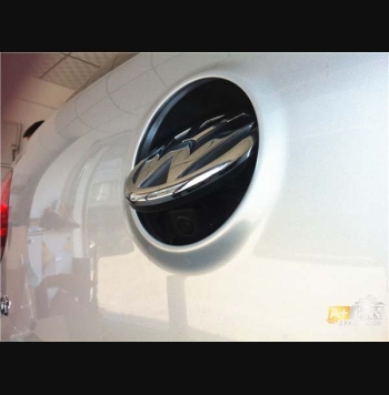 高6德賽西威262及翻蓋倒車影像安裝