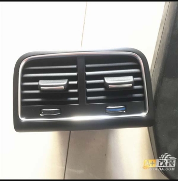 后空調(diào)出風(fēng)口，奧迪A4L原廠加裝