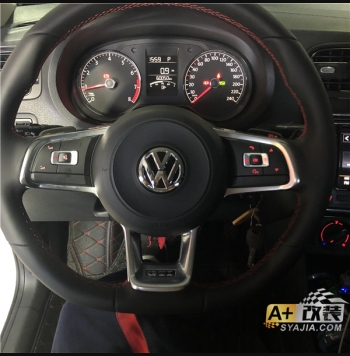 GTI方向盤 原廠升級！
